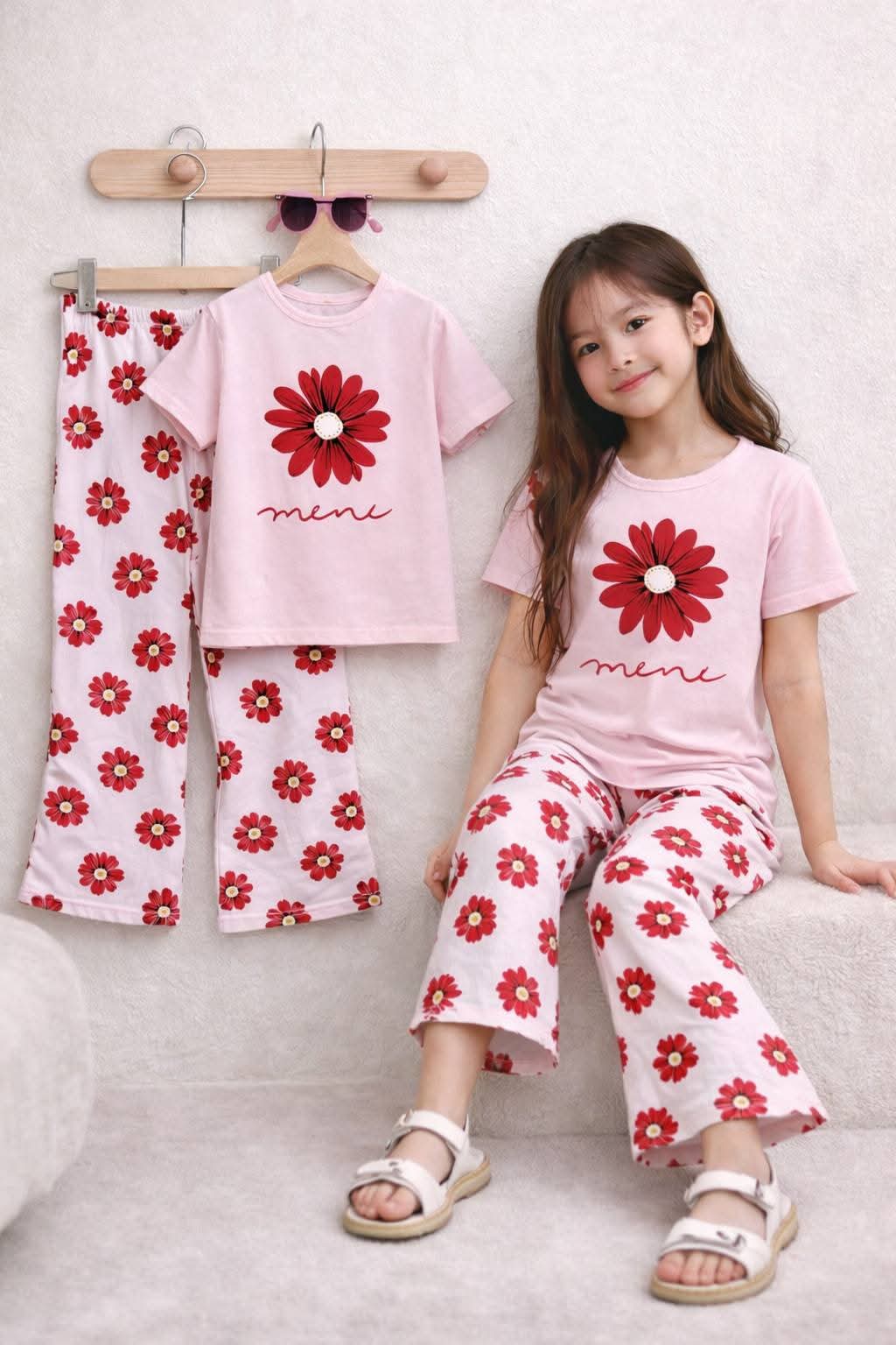 (3Y–12Y )  Girls Soft Printed Top & Pants Set